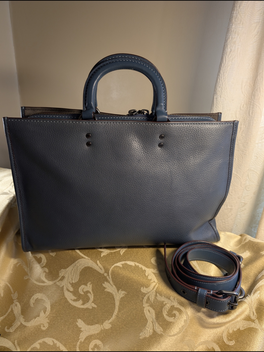 Coach 1941 Rogue Brief